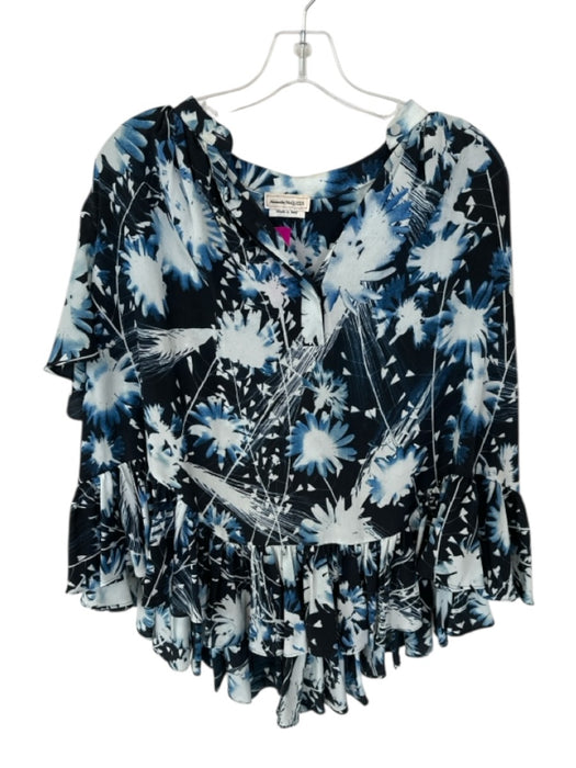 Alexander McQueen Size 40 Navy & Black Silk Short Sleeve Flower Buttons Top Navy & Black / 40