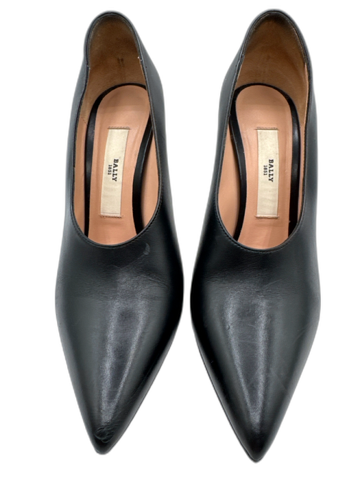 Bally Shoe Size 39 Black Leather Pointed Toe Stiletto Pumps Black / 39