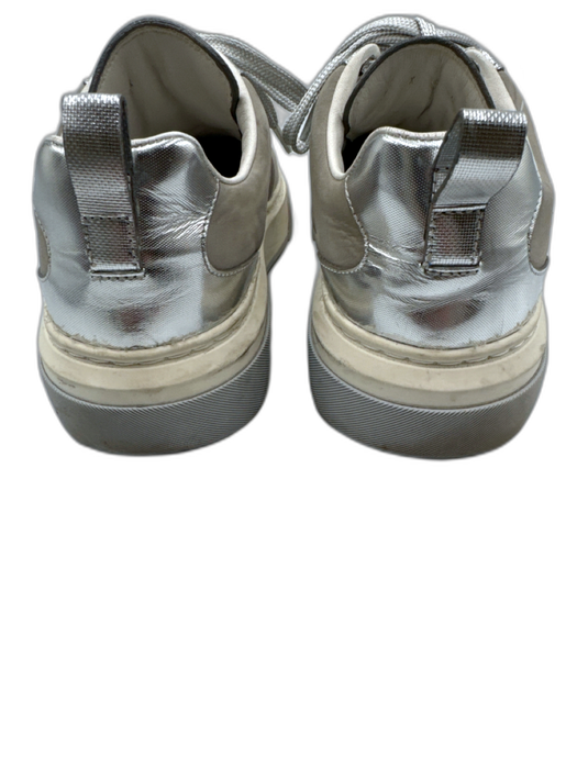 Salvatore Ferragamo Shoe Size 8 Silver Leather Metallic Laces Low Top Sneakers Silver / 8