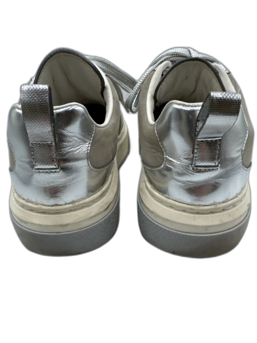 Salvatore Ferragamo Shoe Size 8 Silver Leather Metallic Laces Low Top Sneakers Silver / 8