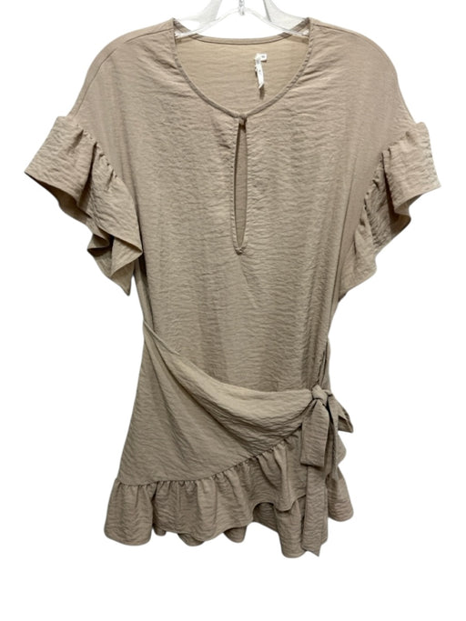 Tularosa Size XS Beige Rayon Blend V Neck Short Sleeve Ruffle Detail Dress Beige / XS