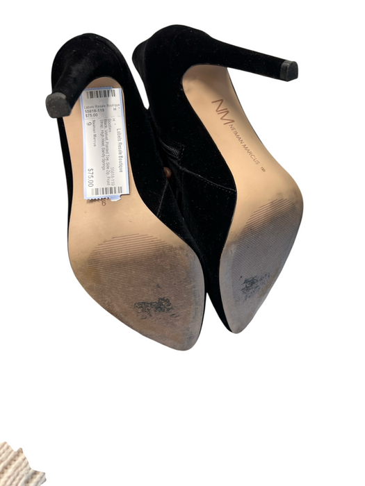 Neiman Marcus Shoe Size 9 Black Velvet Pointed Toe Side Zip Front Strap Booties Black / 9