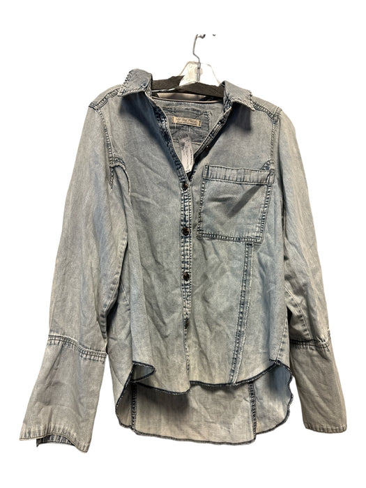 We The Free Size M Light Wash Cotton Long Sleeve Button Down Top Light Wash / M