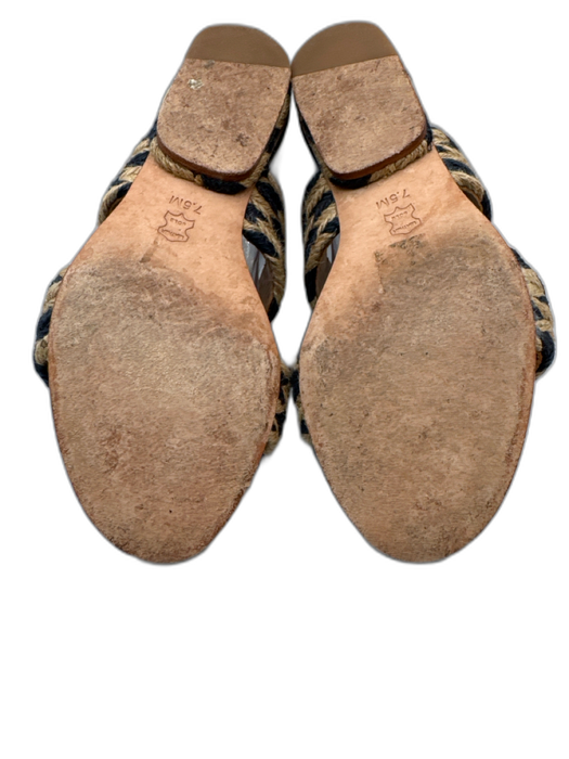 Tory Burch Shoe Size 7.5 Navy & Tan Raffia Patent Leather Round Toe Sandals Navy & Tan / 7.5