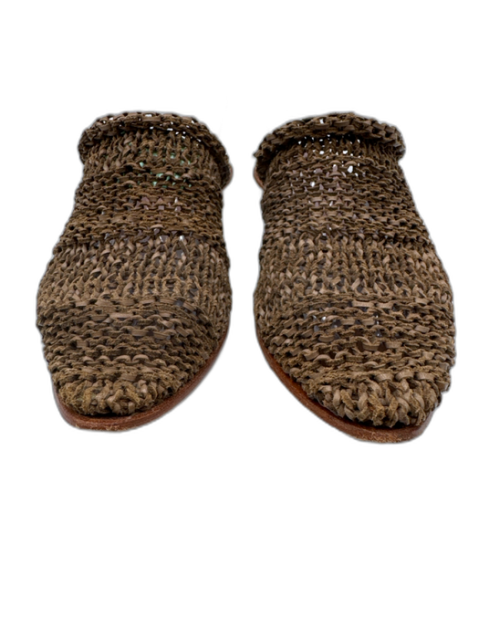 Cydwoq Shoe Size 37 Brown Leather Crochet Pointed Toe Mule Sandals Brown / 37