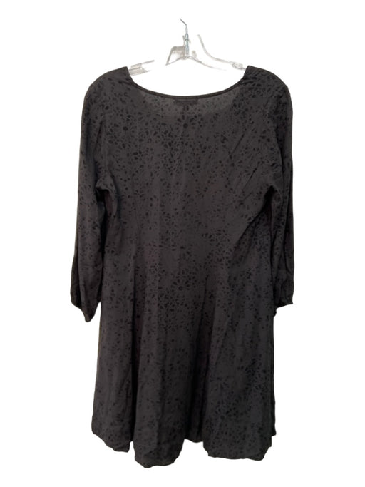 Z Supply Size XS Black Rayon Abstract V Neck Long Sleeve Below knee Dress Black / XS