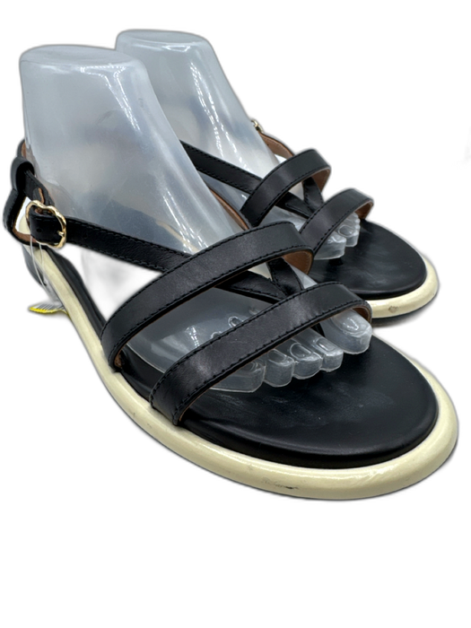 Nomasei Shoe Size 40.5 Black & White Leather open toe Flat Strappy Sandals Black & White / 40.5