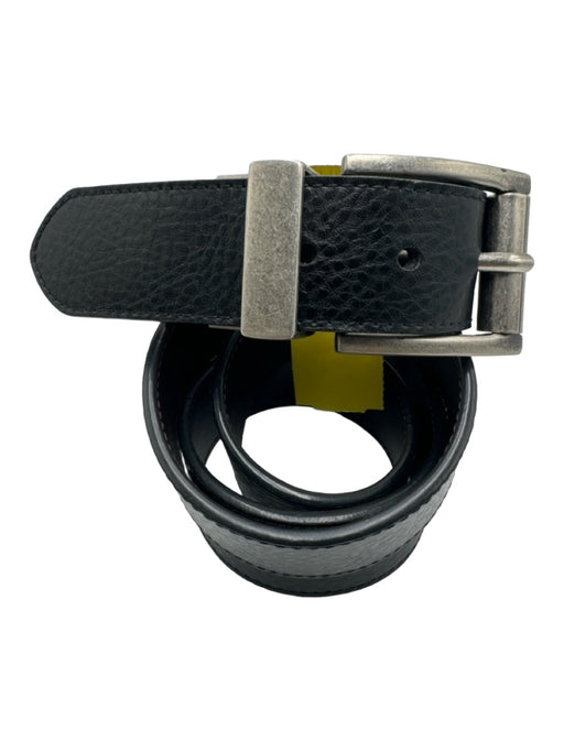 Levi Strauss & Co. Black & Brown Leather Solid Men's Belt