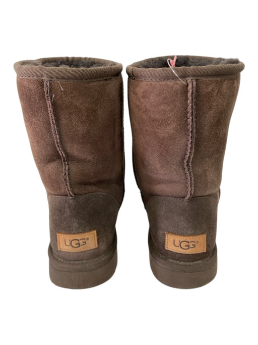 Ugg Shoe Size 8 Brown Suede round toe Faux Fur Lining Calf High Boots Brown / 8