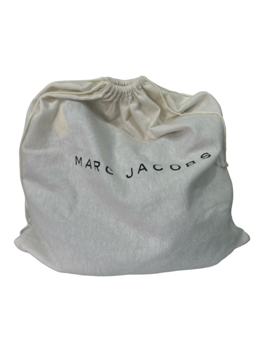 Marc Jacobs Black Leather Quilted Gold Hardware Top Zip Exterior Pocket Bag Black / L