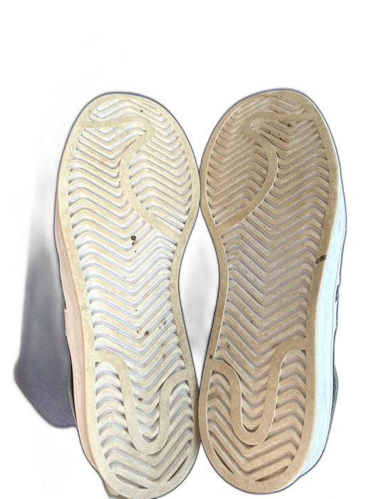 Adidas Shoe Size 7 Black & White Leather & Patent Leather Round Toe Shoes Black & White / 7