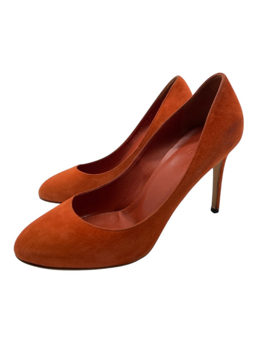 Gucci Shoe Size 39 Orange Suede Closed toe Stiletto Pumps Orange / 39