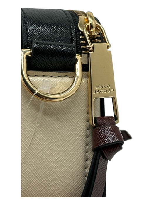 Marc Jacobs Black, White & Burgundy Leather Gold Tone Hardware Crossbody Bag Black, White & Burgundy