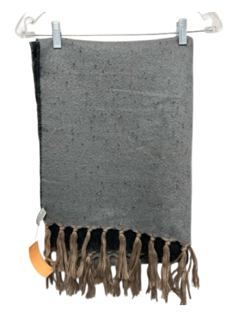 14th & Union Grey Acrylic Tassles Raw Hem Speckled scarf Grey