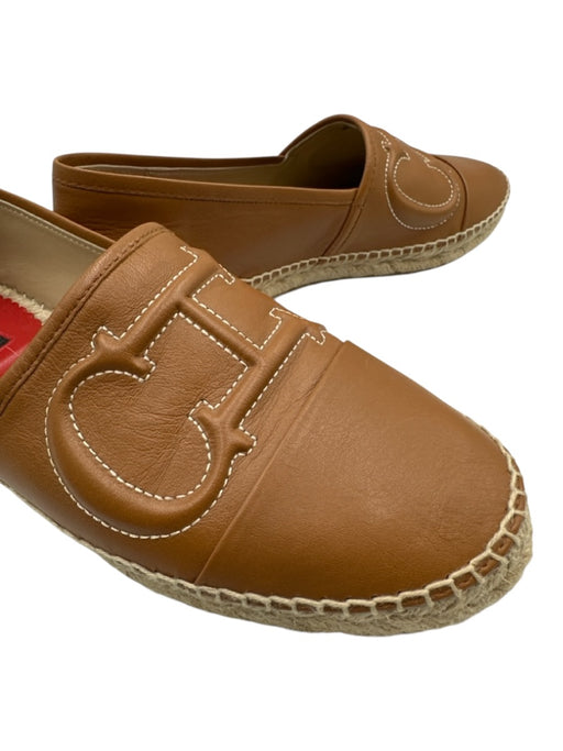 CH Carolina Herrera Shoe Size 40 Tan Brown Leather Upper Raffia Logo Espadrille Tan Brown / 40