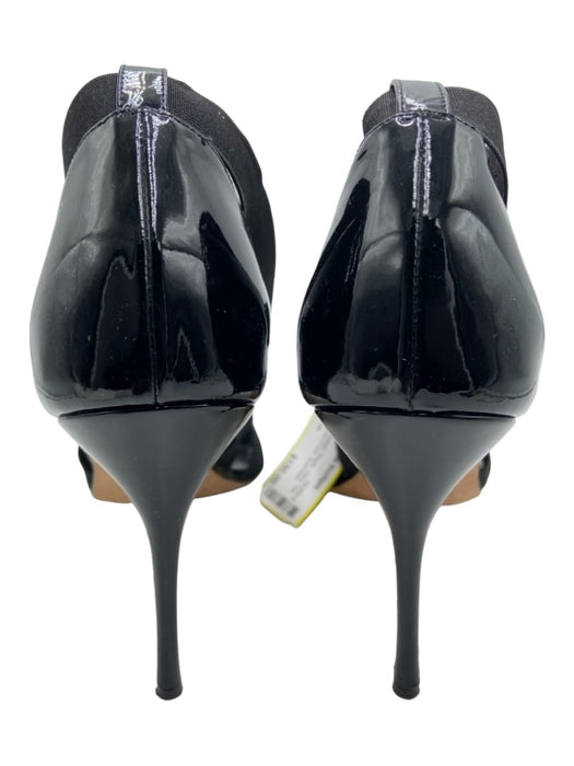 Manolo Blahnik Shoe Size 40 Black Patent Leather Elastic Open Toe Pumps Black / 40