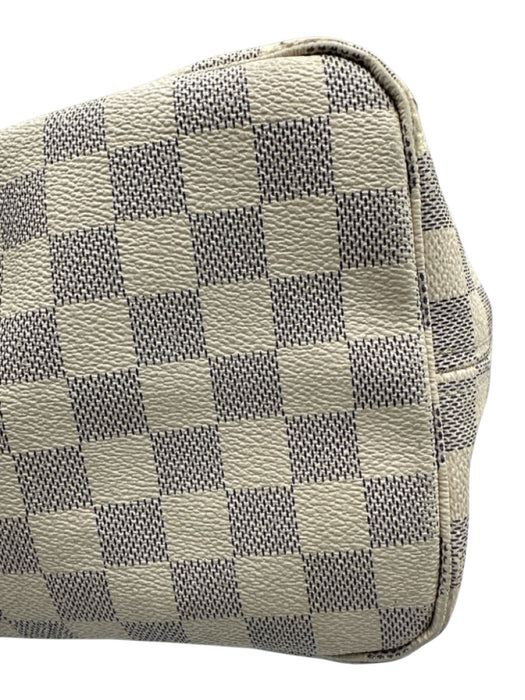 Louis Vuitton White Print Coated Canvas Damier Azur Tote Pouch Inc. Bag White Print / GM