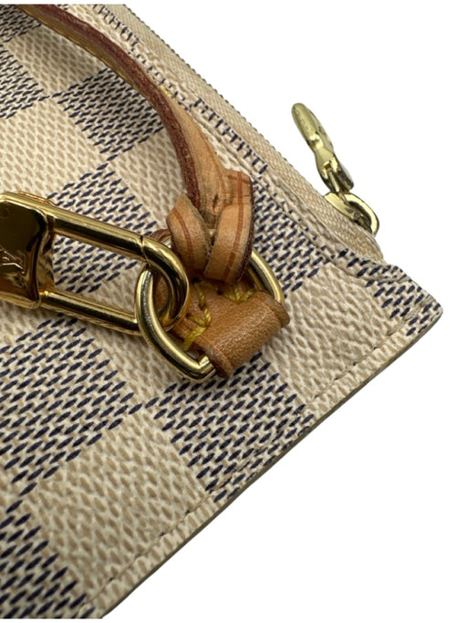 Louis Vuitton White Print Coated Canvas Damier Azur Wristlet Pouch Clutch White Print