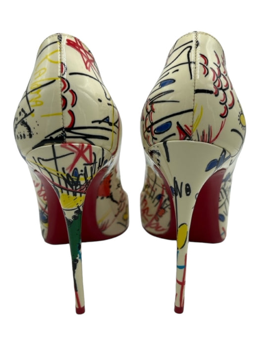 Christian Louboutin Shoe Size 39 Creme & Multi Patent Leather Graffiti Shoes Creme & Multi / 39