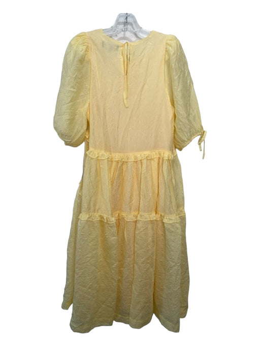 En Saison Size S Yellow Lyocell blend Crinkle Short Puff Sleeve Tiered Dress Yellow / S