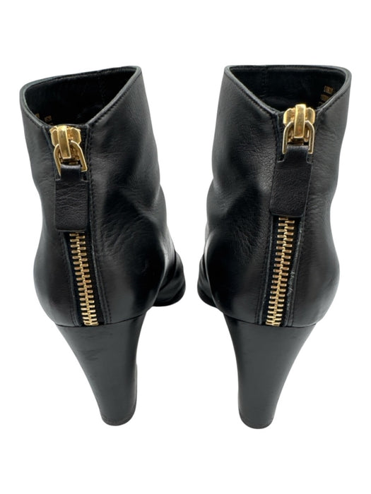 Stuart Weitzman Shoe Size 7.5 Black Leather Round Toe Gold Zipper Ankle Booties Black / 7.5