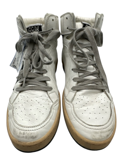 Golden Goose Shoe Size 40 White & Black Leather Upper Perforated Star Sneakers White & Black / 40