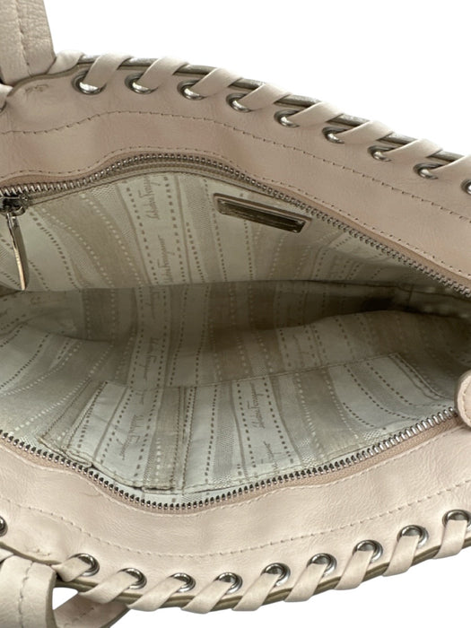 Ferragamo Ballet Pink Leather Silver Hardware Grommets Shoulder Bag Vintage Bag Ballet Pink / Small