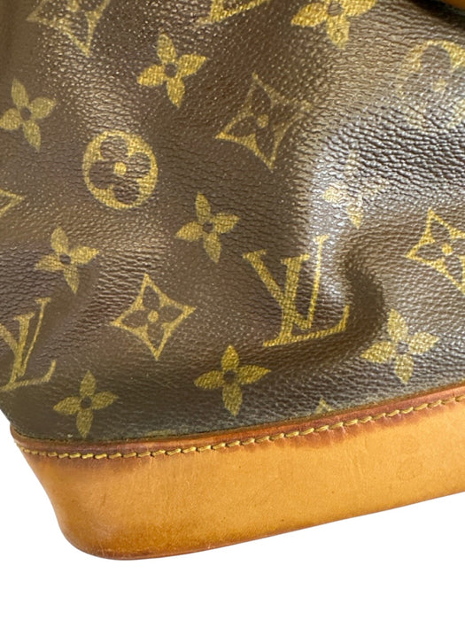 Louis Vuitton Brown Print Coated Canvas Monogram Top Handle Vintage Alma Bag Brown Print / MM