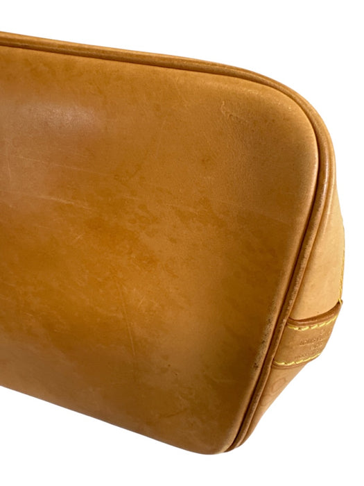 Louis Vuitton Brown Print Coated Canvas Monogram Top Handle Vintage Alma Bag Brown Print / MM