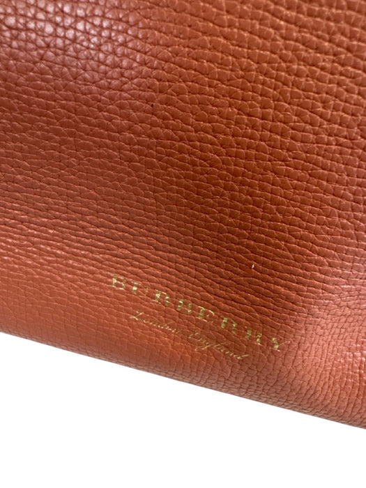 Burberry Pink & Cream Leather Novacheck Detail Top Handles Shoulder Strap Bag Pink & Cream / M