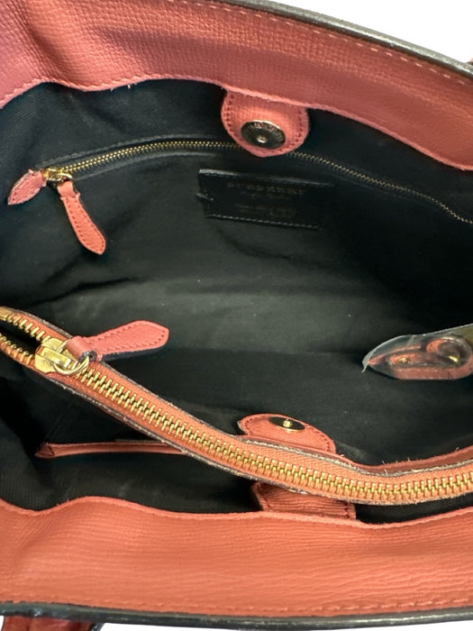 Burberry Pink & Cream Leather Novacheck Detail Top Handles Shoulder Strap Bag Pink & Cream / M