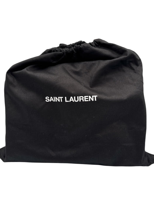 Yves Saint Laurent Black Leather Black Hardware Chevron Flap Chain Bag Black / Medium