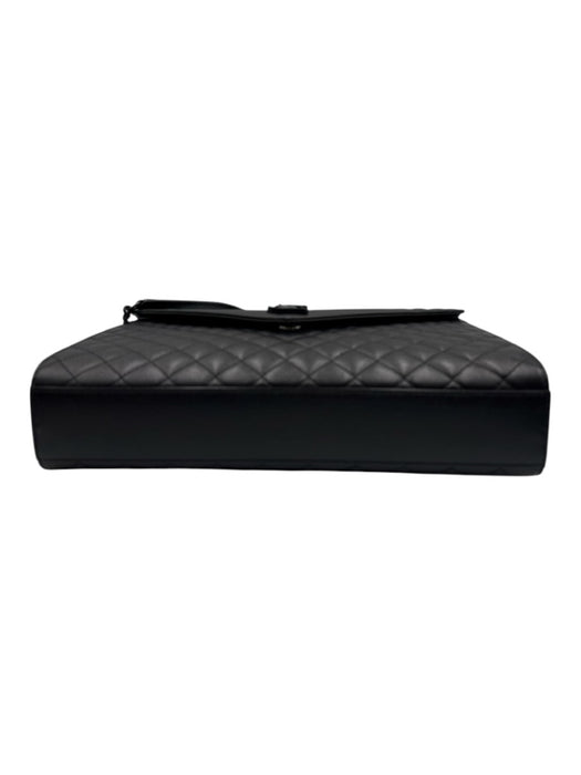 Yves Saint Laurent Black Leather Black Hardware Chevron Flap Chain Bag Black / Medium