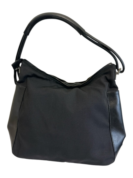 Gucci Black Nylon & Leather Zip Top Shoulder Bag Bag Black / Small