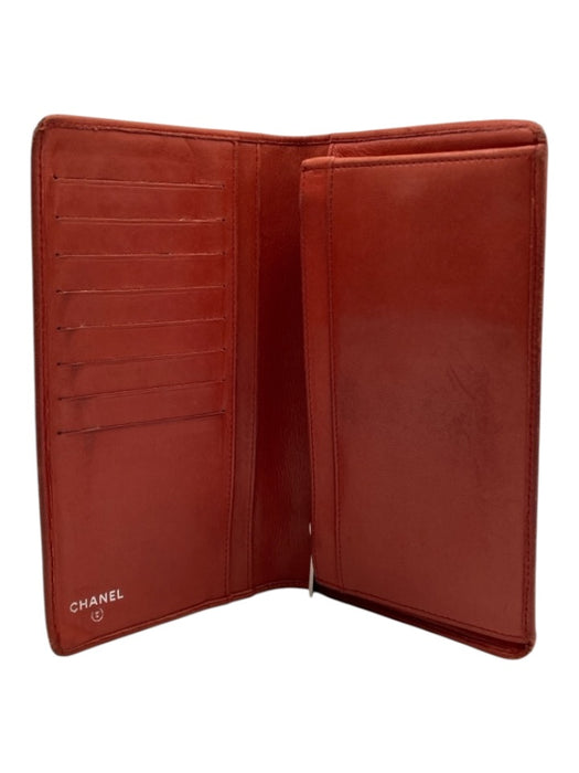 Chanel Red Orange Lamb leather Stitched Stripes Bi- Fold Slim No Clasp Wallets Red Orange