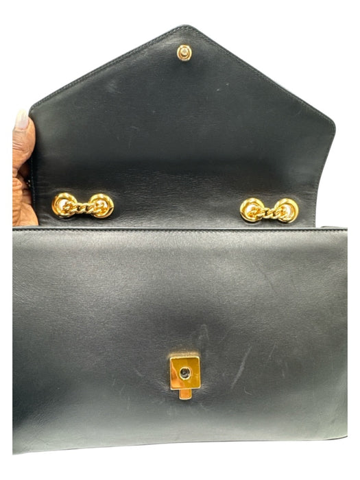 Gucci Black Leather Gold hardware Tiger Chain Bag Black / Small