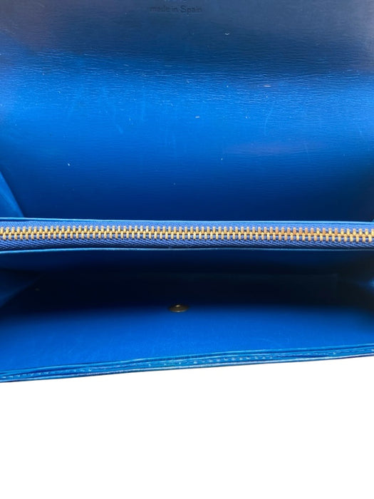 Louis Vuitton Blue Leather Epi Leather Snap Continental Vintage Wallets Blue
