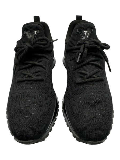 Louis Vuitton Shoe Size 42 Like New Black Synthetic Mesh Sneaker Men's Shoes Black / 42