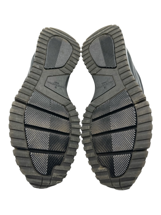 Louis Vuitton Shoe Size 42 Like New Black Synthetic Mesh Sneaker Men's Shoes Black / 42