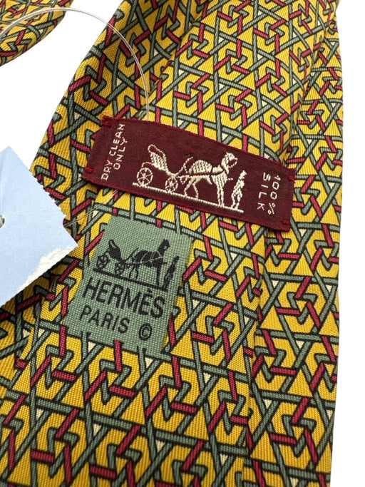 Hermes AS IS - needs repair Yellow & Red Silk Geometric Vintage Tie Yellow & Red