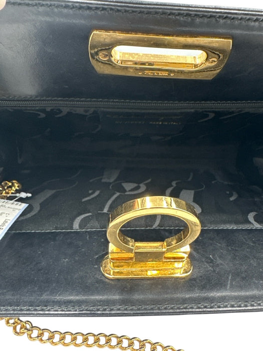Ferragamo Black Leather Gold hardware Chain Dome Vintage Bag Black / Small
