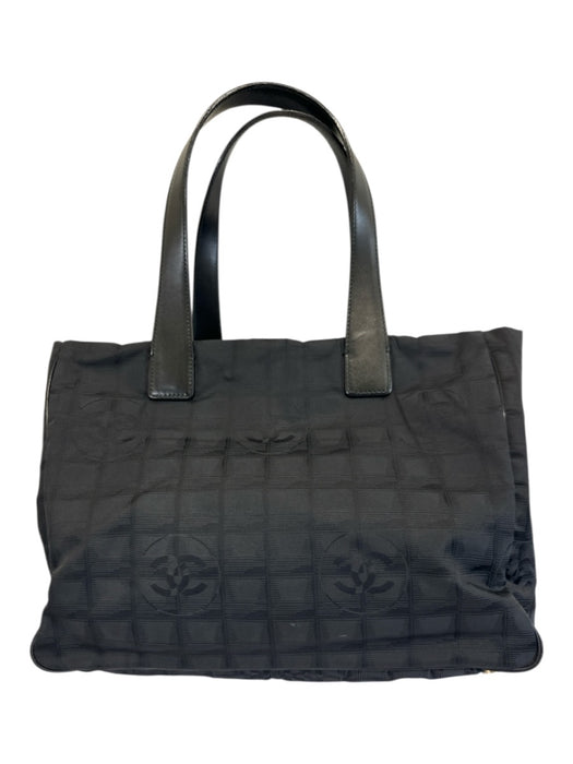 Chanel Black Nylon Leather straps Monogram Tote Vintage Bag Black / M/L