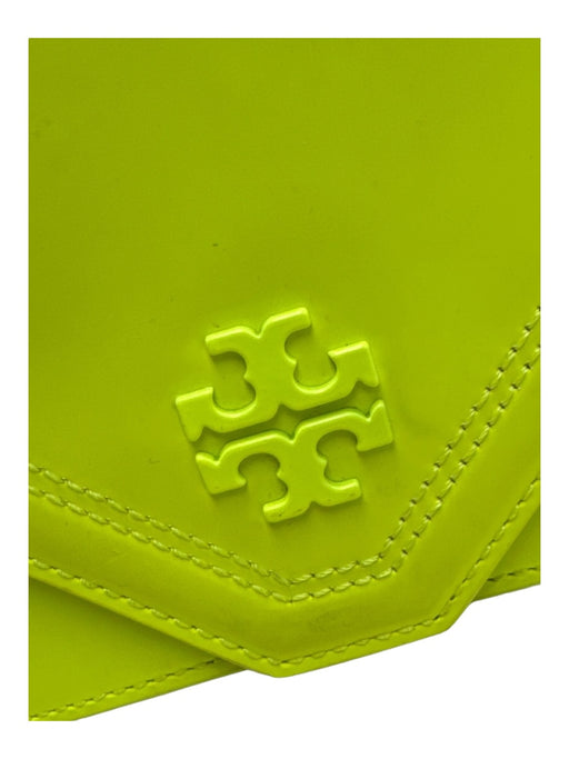 Tory Burch Neon Green Leather Flap Logo Gold Hardware Chain Crossbody Strap Bag Neon Green / S