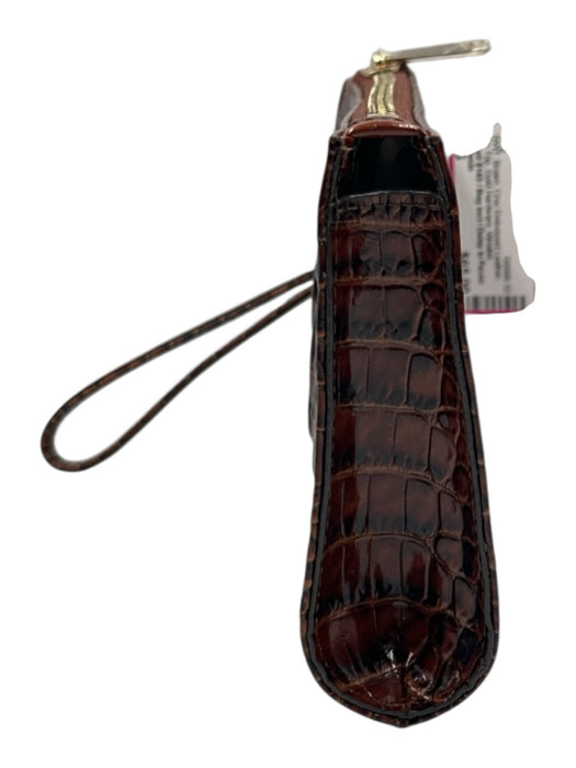 Brahmin Brown Croc Embossed Leather Zip Top Gold Hardware Wristlet Bag Brown / XS
