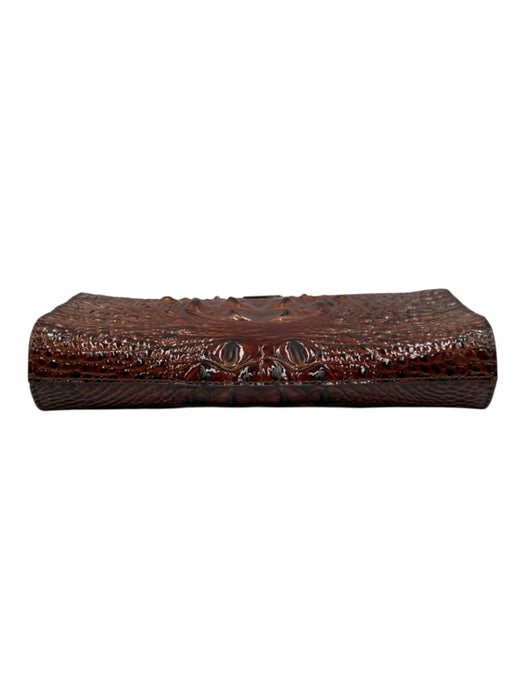 Brahmin Brown Croc Embossed Leather Zip Top Gold Hardware Wristlet Bag Brown / XS