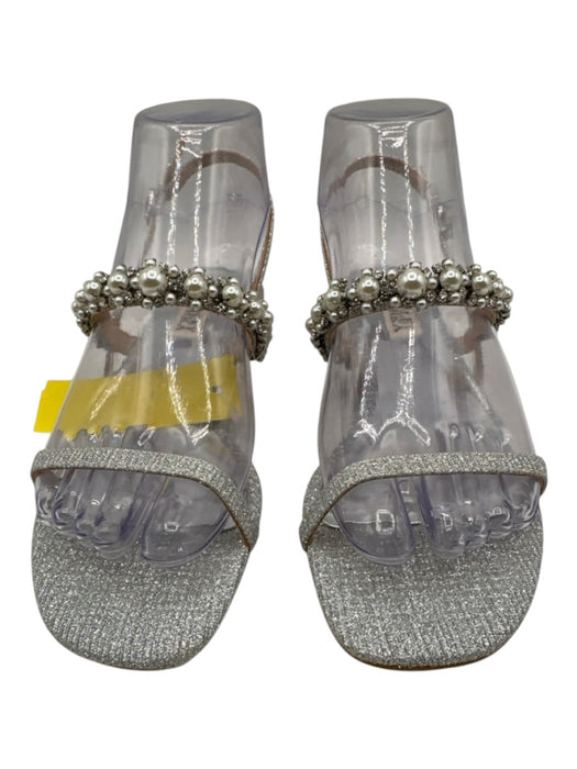 Badgley Mischka Shoe Size 6.5 Silver Leather Upper Rubber Sole Slingback Sandals Silver / 6.5
