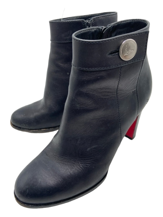 Christian Louboutin Shoe Size 38 Black Leather Ankle Almond Toe Booties Black / 38