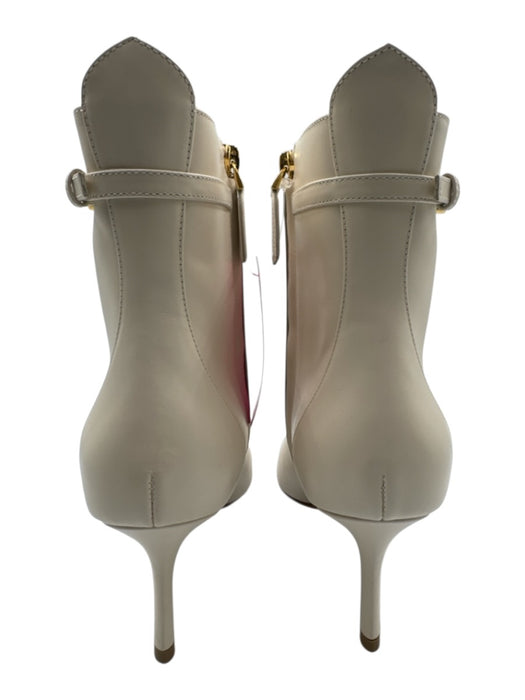 Valentino Garavani Shoe Size 39 Cream White Leather Upper Pointed Toe Boots Cream White / 39