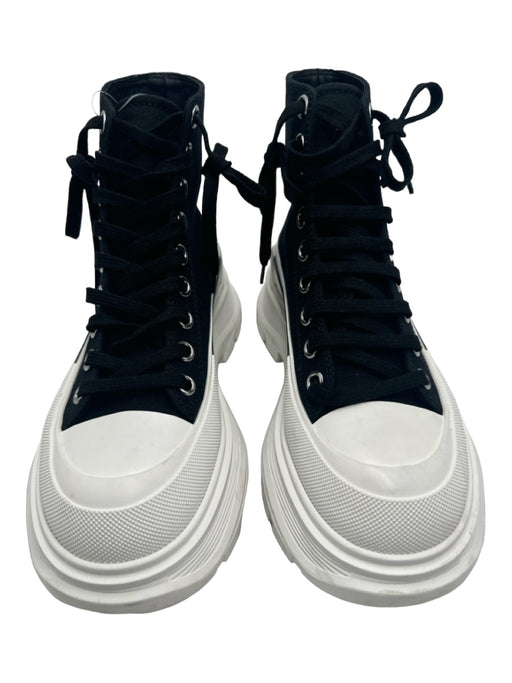 Alexander McQueen Shoe Size 38.5 Black & White Canvas Platform lace up Sneakers Black & White / 38.5