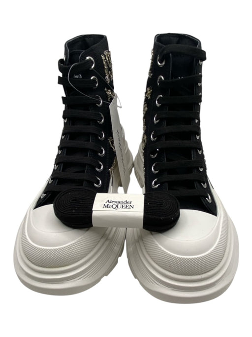 Alexander McQueen Shoe Size 6 Black & White Canvas Lug Sole Lace Up Sneakers Black & White / 6